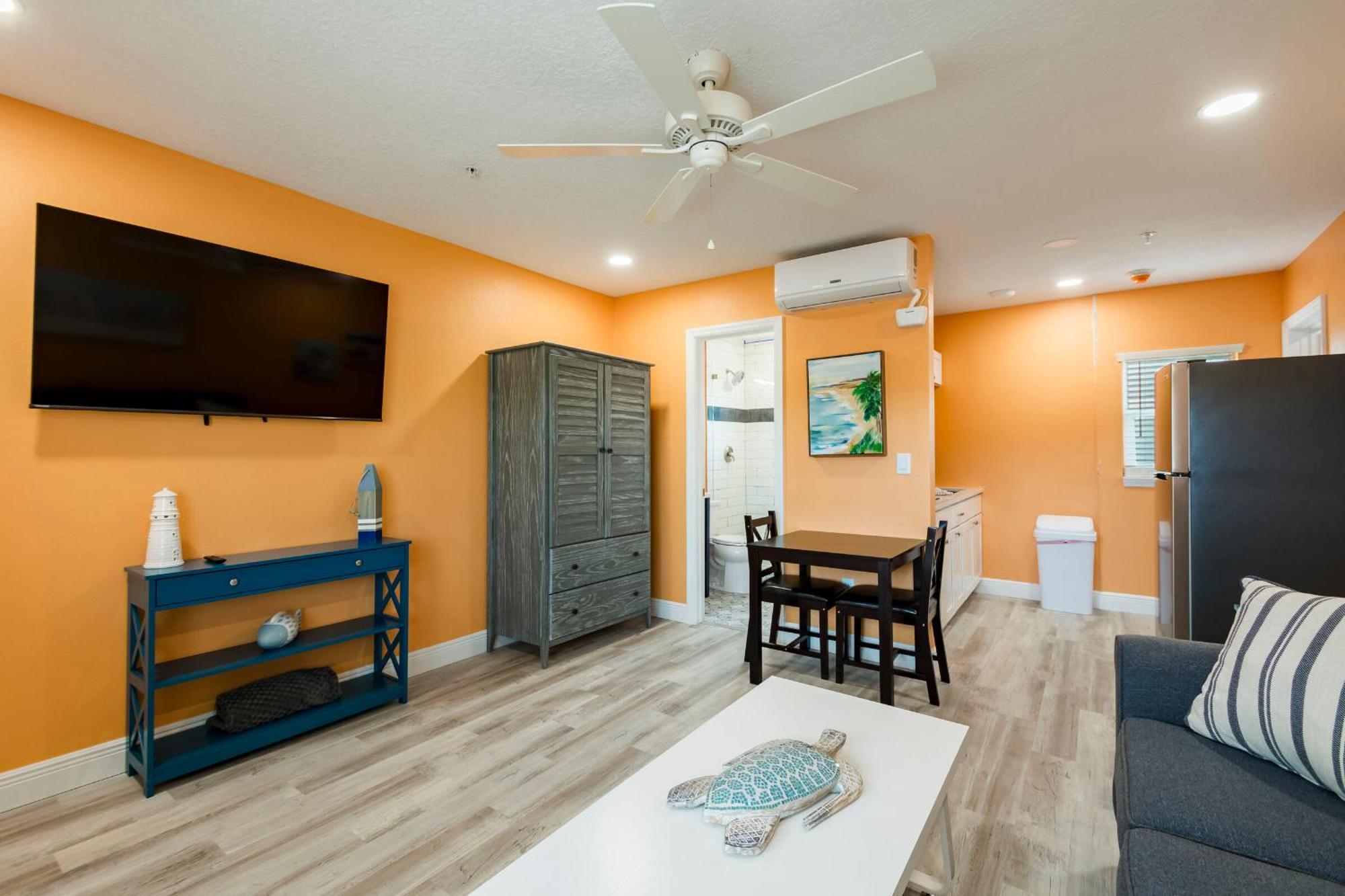 The Lofts At St Pete Beach Exterior photo