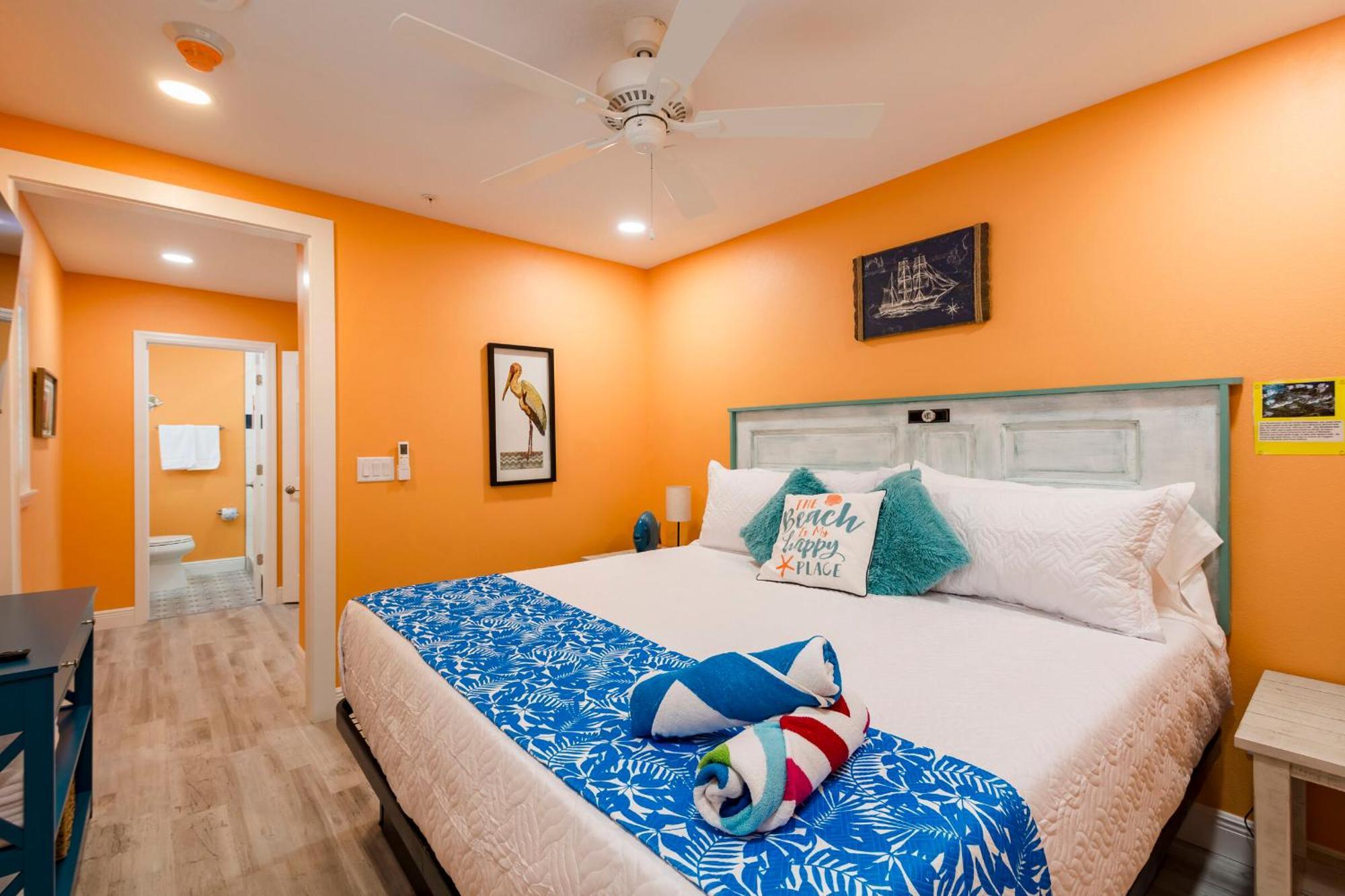 The Lofts At St Pete Beach Exterior photo