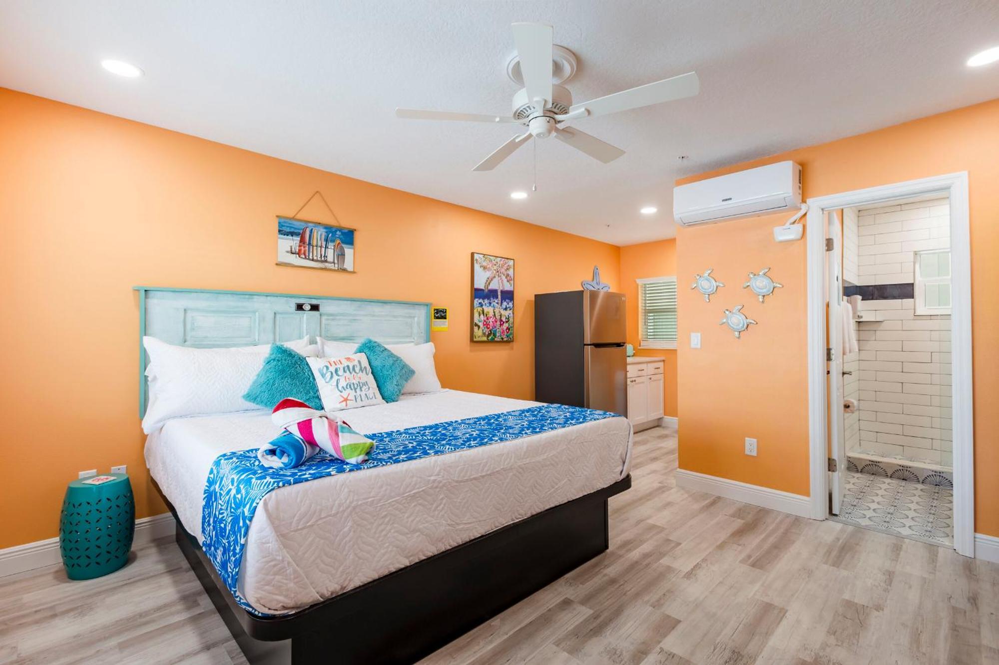 The Lofts At St Pete Beach Exterior photo